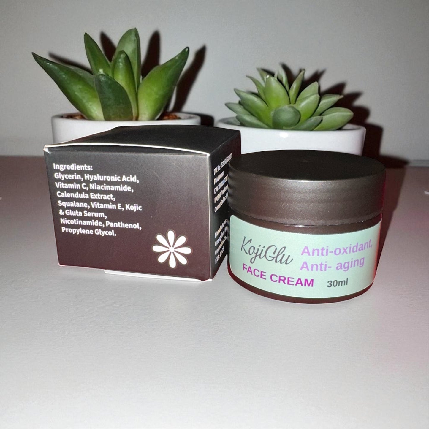 KojiGlu Face cream 30 Gram kojic + glutathione cream.