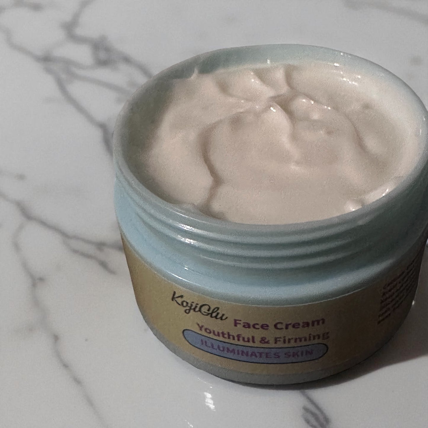 KOJIGLU Antioxudant, Anti-Aging Face Cream, Moisturizer with Antioxidants, Firming & Line-Reducing Formula.